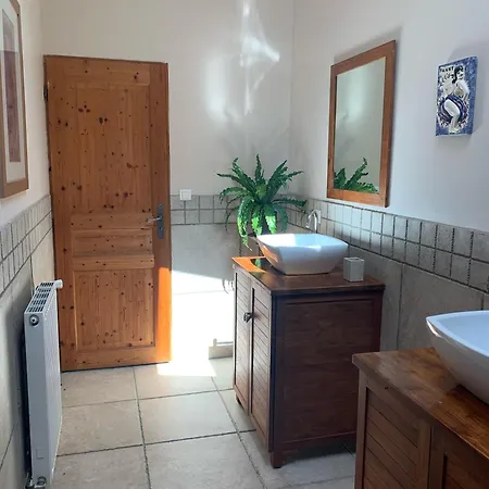 Les Guittieres Holiday home